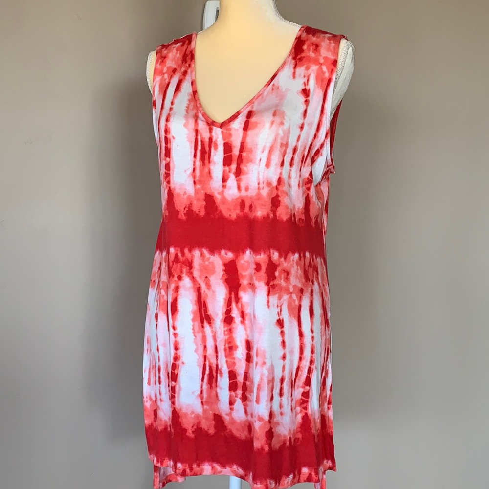 Red and white tie dyed Tunic by Como vintage large